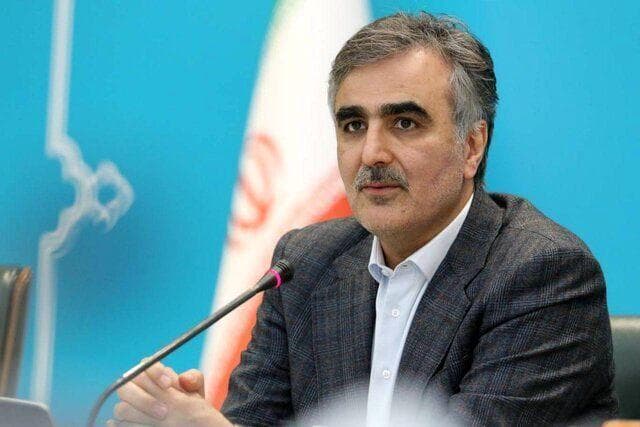 فرزین: هیچ برنامه‌ای برای افزایش نرخ ارز ۷۰ هزار تومانی نداریم
