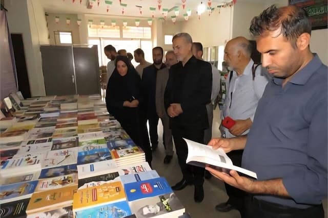 ناشران همدان در تنگنا، از گرانی کاغذ تا افزایش بی رویه هزینه های تولید