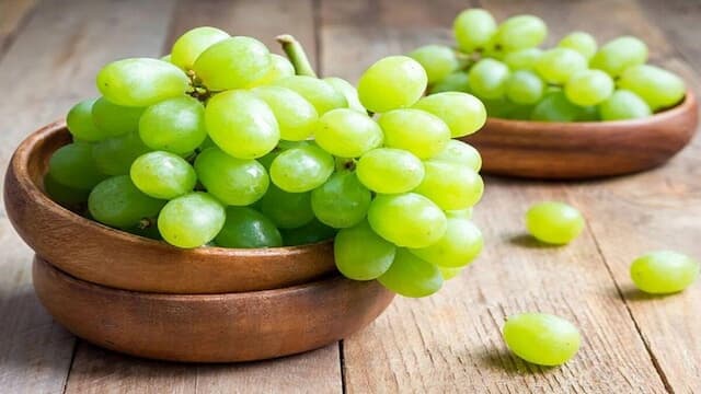 انگور با بیش از ۱۶۰۰ ترکیب مفید؛ در کنار مشهورترین «ابر غذاها»