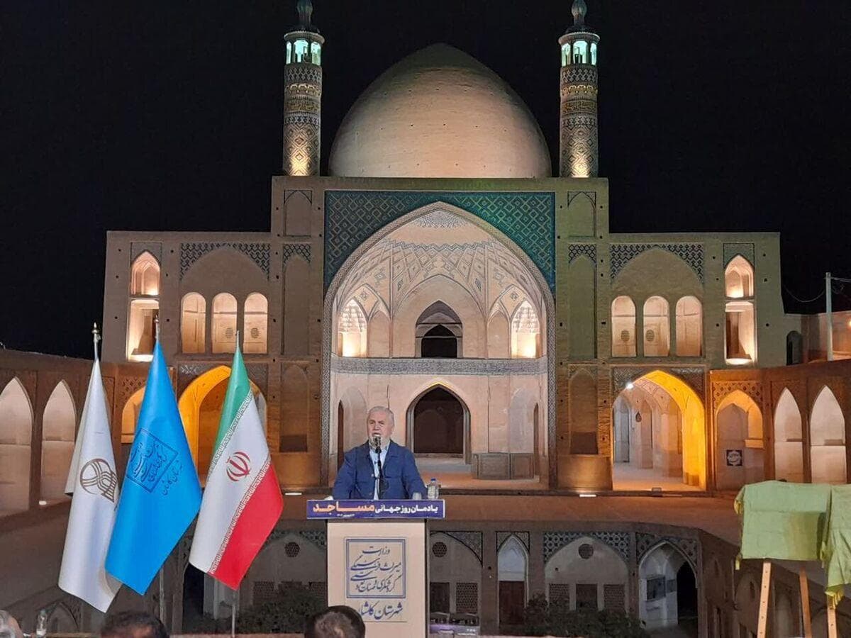 تاکید قائم‌مقام وزیر میراث‌فرهنگی بر ثبت جهانی مسجد آقابزرگ کاشان
