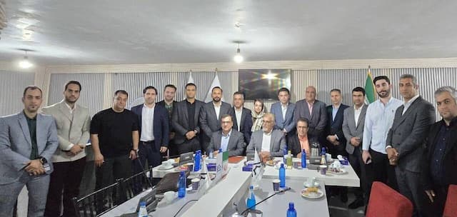 رییس اتاق اندیشه‌ورزی خراسان رضوی: اقتصاد کشور به دست نخبگان باز می‌شود