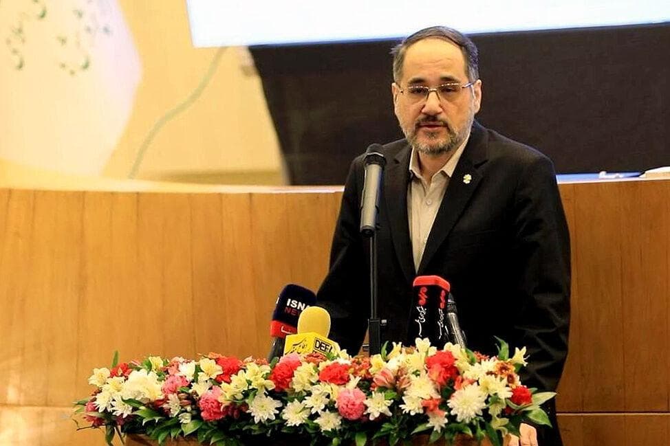 اصلاحات نظام اداری باید از دستگاه هایی با پیچیدگی های کم شروع شود