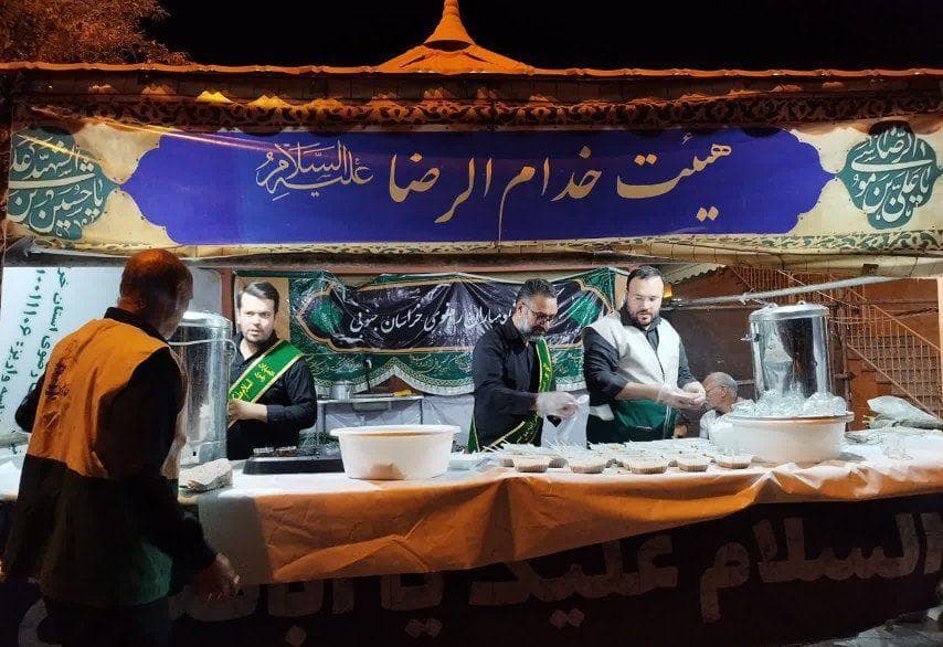 موکب خدام الرضا؛ تجلی عشق و خدمت بی‌منت به زائران رضوی