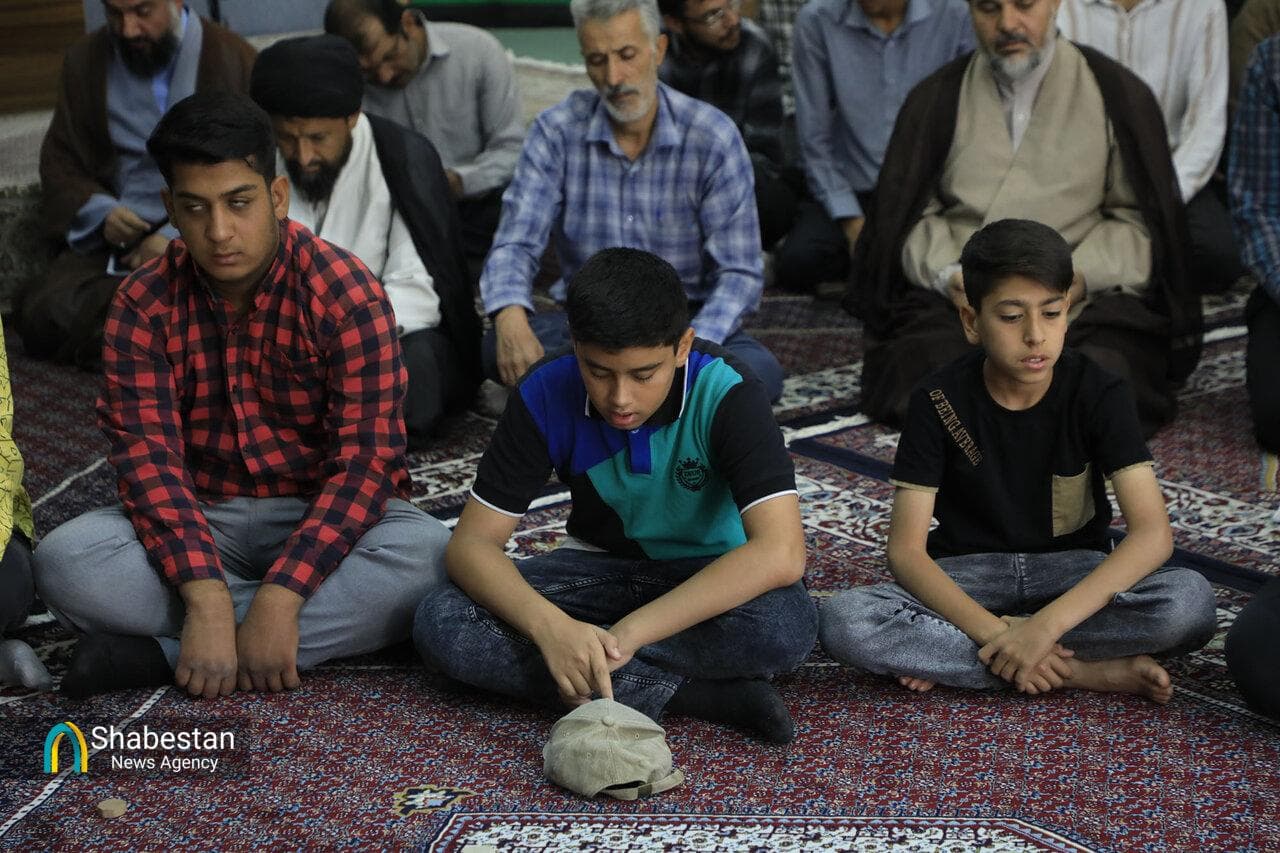 نشست تبیین و تربیت جوان مؤمن انقلابی در بیرجند