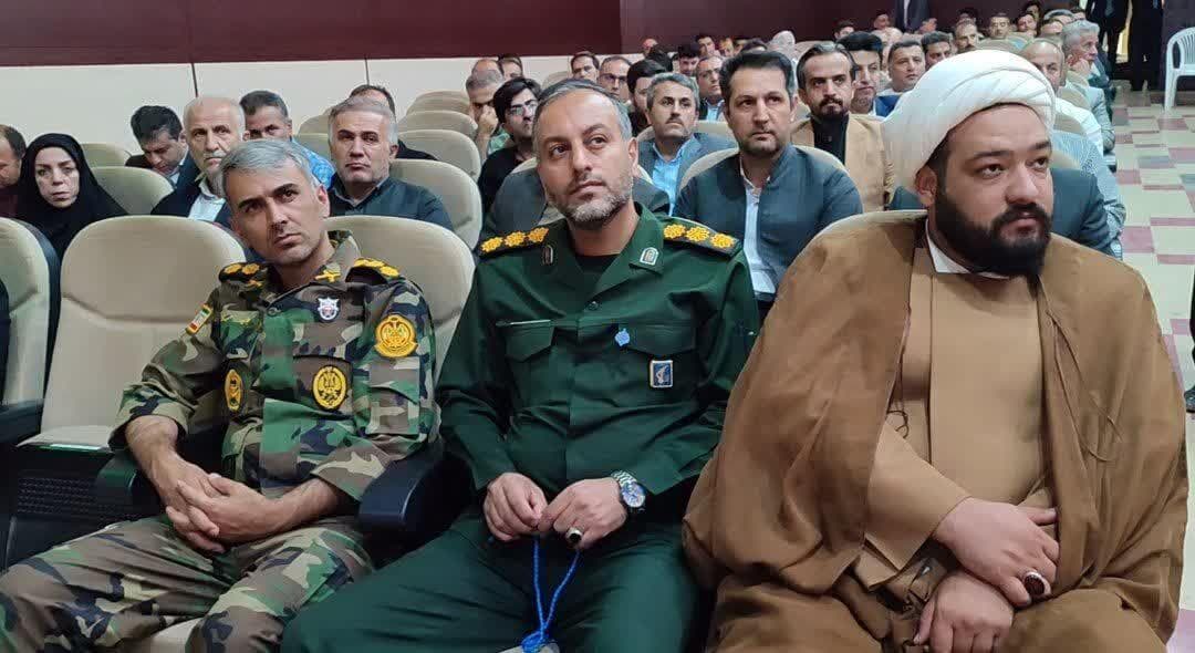 خدمت صادقانه کارمندان سرمایه‌ای برای اعتماد عمومی است