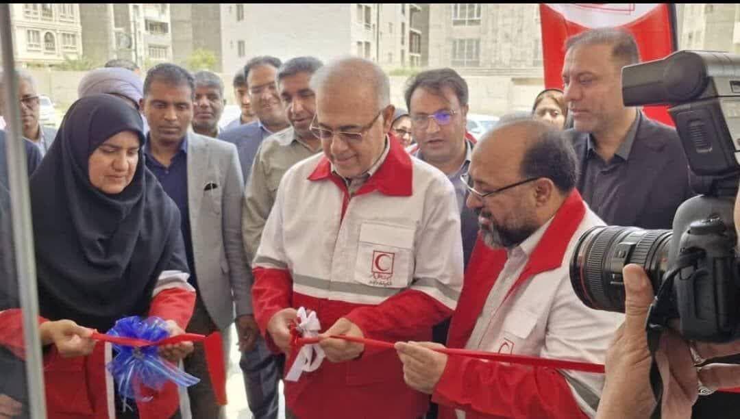 خدمتگزاری بی‌منت مدال افتخار مسئولین است