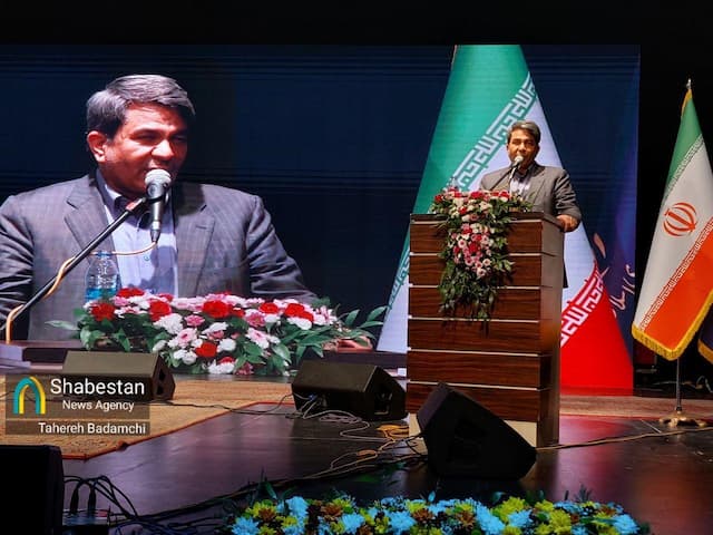 تقویت ارتباط مسئولان و جامعه فرهنگی و هنری