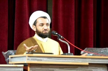 مسجد برای جذب نوجوان و جوان باید به محیطی پویا و دلنشین تبدیل شود