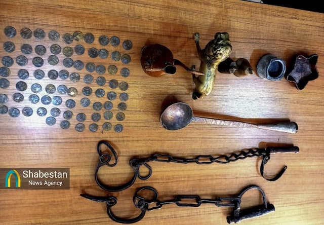 کشف ۸۷ شی تاریخی در شهرستان بم