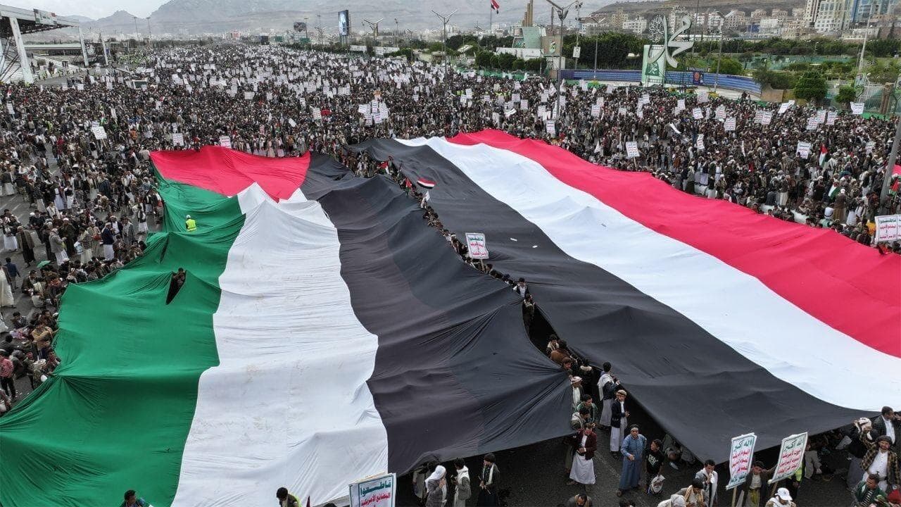 تسلیت گروه‌های فلسطینی به شهادت نخست وزیر یمن و همراهانش/ ترور، عزم یمن برای ماندن در کنار مقاومت را افزایش می‌دهد