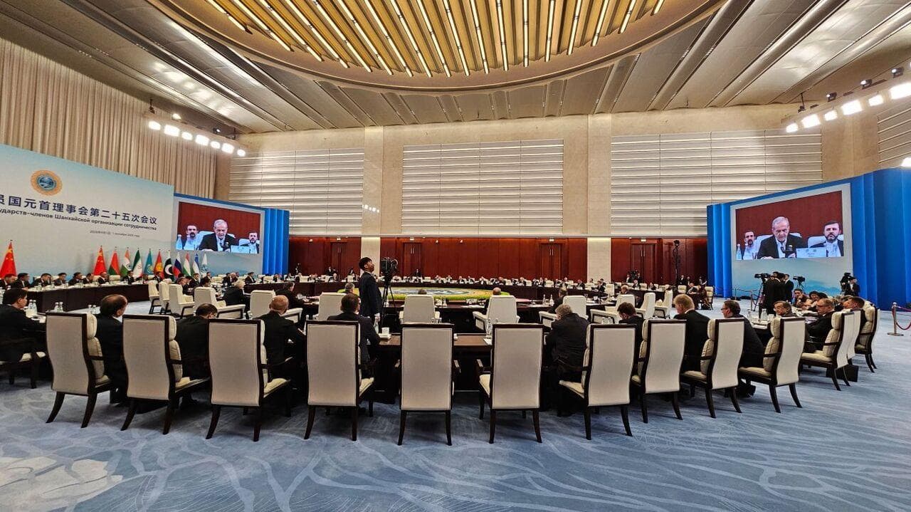 سازمان شانگهای در راستای ایجاد جهانی صلح‌آمیزتر و همکاری‌های اقتصادی گام بردارد