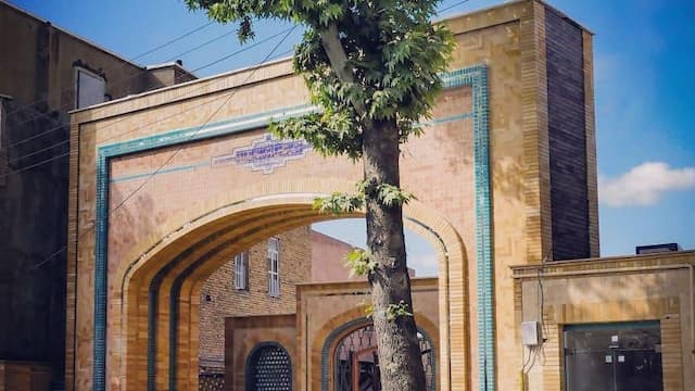 مسجد محلی برای مقابله با آسیب‌های اجتماعی محسوب می‌شود