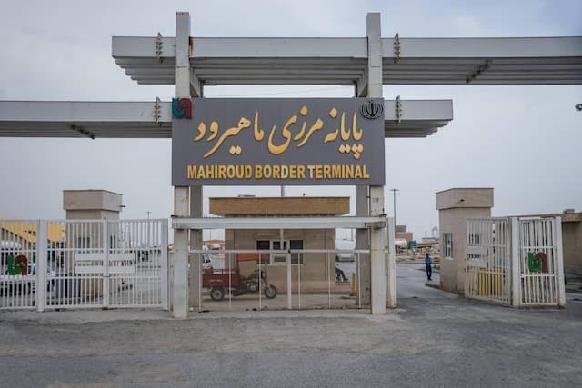 صادرات ۲۵۸ هزار تن کالا از پایانه مرزی ماهیرود
