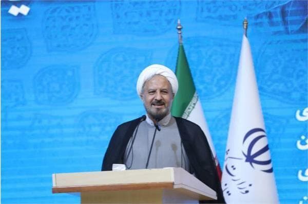 هفته دولت، صحنه شکوفایی فعالیت‌های فرهنگی هنری مساجد/برپایی ۲۰ نمایشگاه آثار تجسمی در کشور