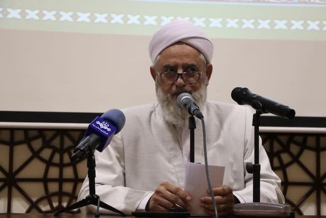 پیامبر اسلام الگویی بی‌نظیر در مقاومت و وحدت است