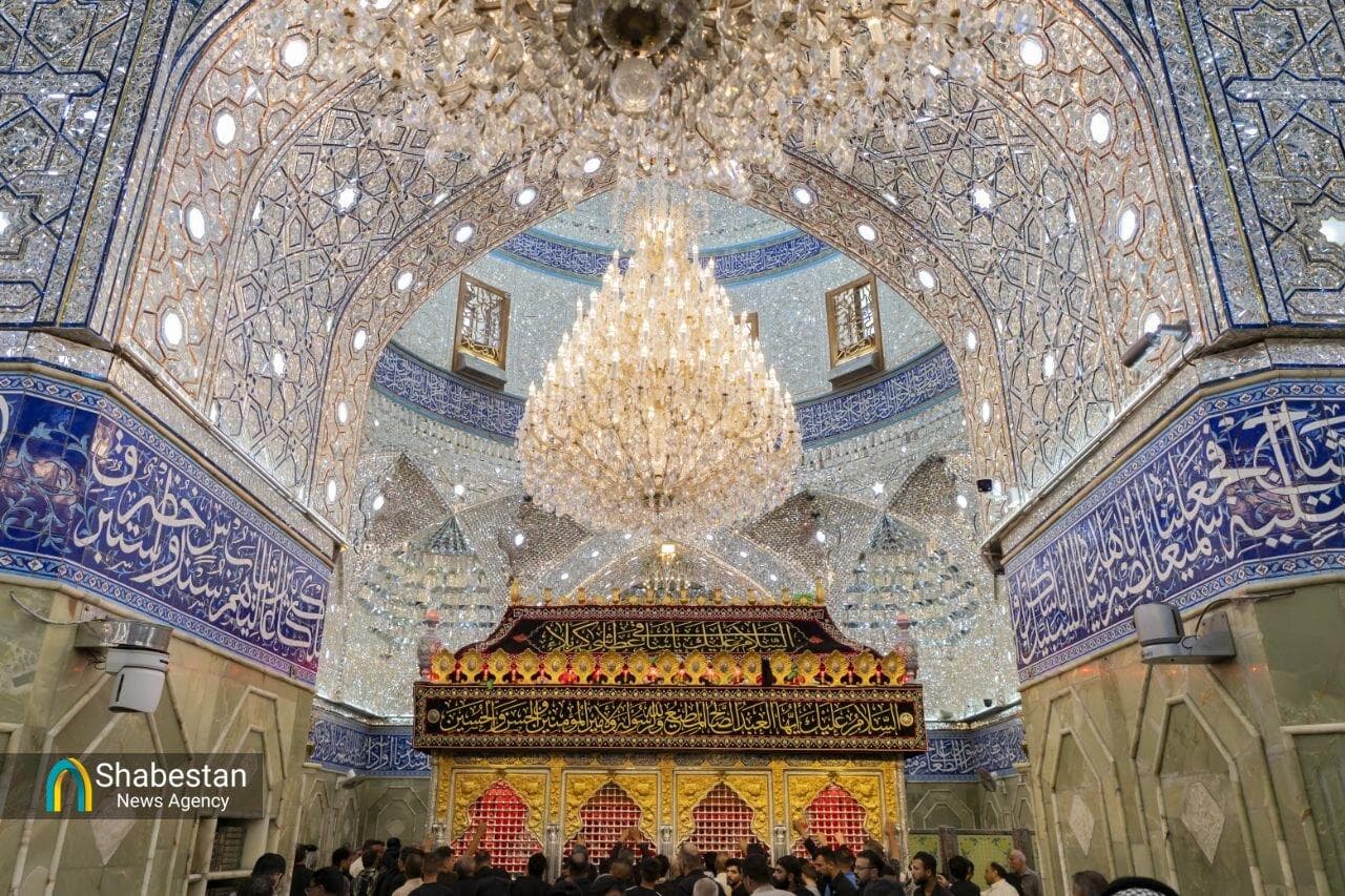 شستشوی حرم حضرت عباس(ع) در آستانه میلاد نبی مکرم اسلام
