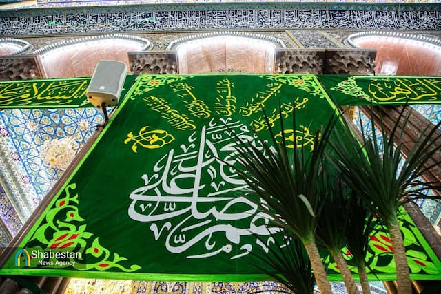 آذین بندی حرم امام حسین(ع) به مناسبت میلاد پیامبر اکرم(ص)