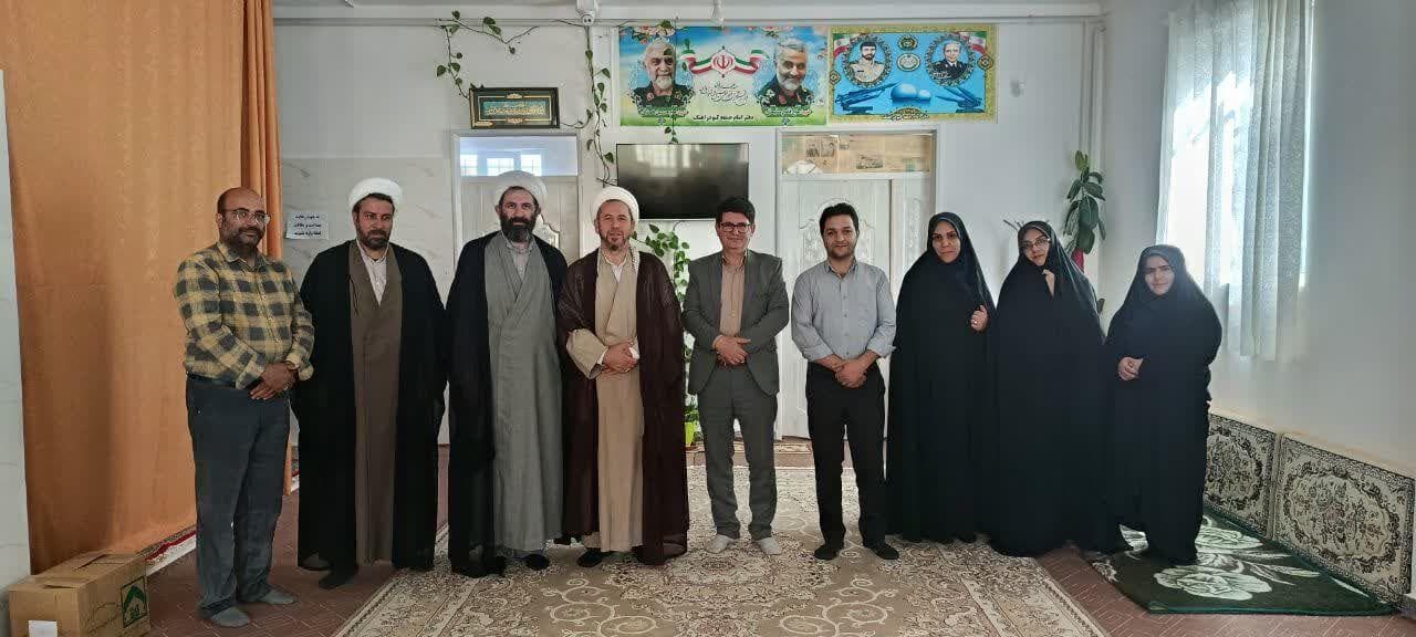تاکید امام جمعه بر اختصاص بودجه به کانون‌های مساجد همدان