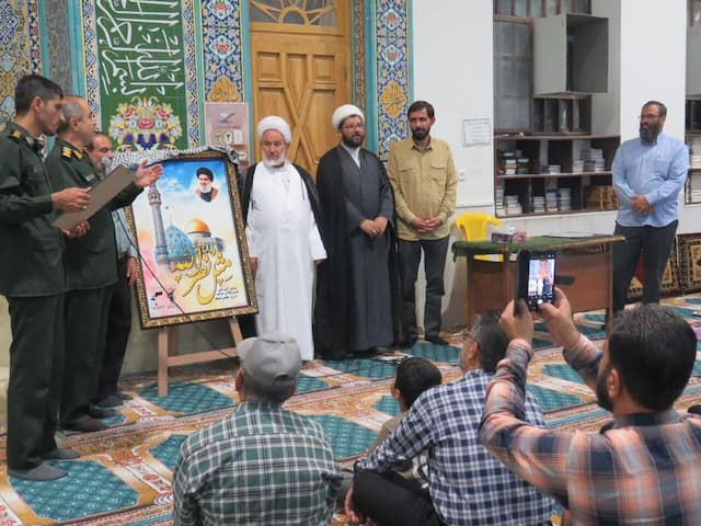 تجلیل از مسجد الرقیه(س) شیراز به عنوان مسجد برتر ملی