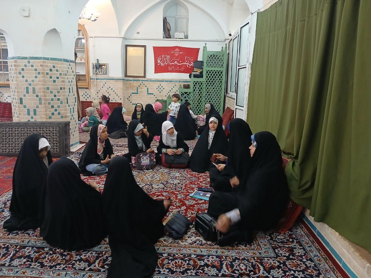 اسحاق میرزا؛ مسجدی که مدرسه و خانواده را به هم پیوند زد