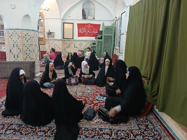 اسحاق میرزا؛ مسجدی که مدرسه و خانواده را به هم پیوند زد
