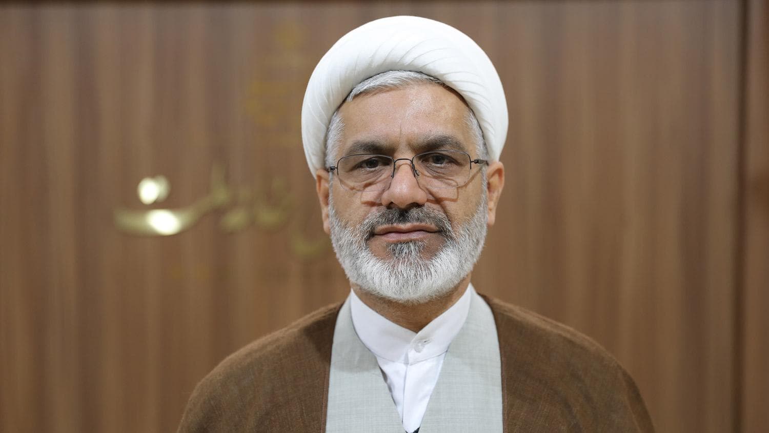 خطر تغییر نقشه‌ فرش دستباف ایرانی را تهدید می‌کند/ صادرات؛ راه خروج صنعت فرش اصیل از رکود