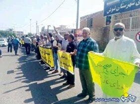 شرکت‌های تامین اجتماعی محلی برای آرامش کارگران یا محلی...