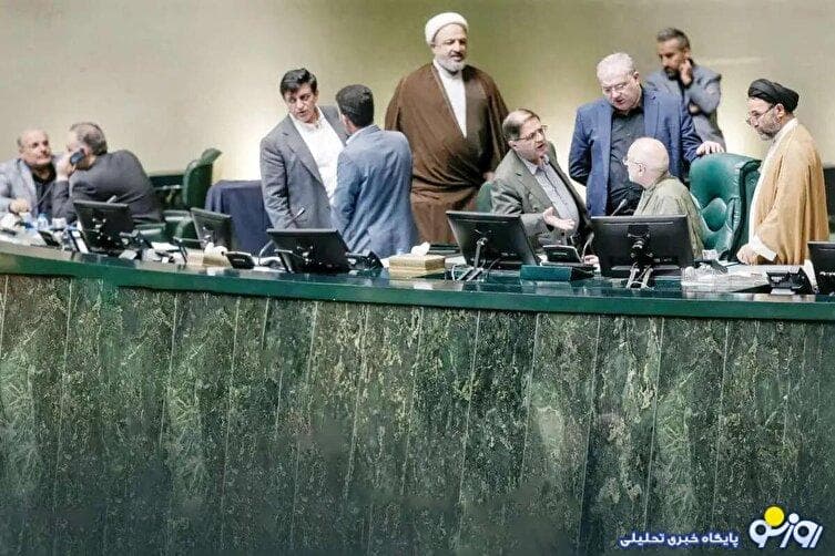 مزد تندروها برای پروژه تخريب دولت
