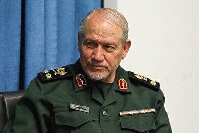 سرلشکر رحیم صفوی: هر آن امکان جنگ هست
