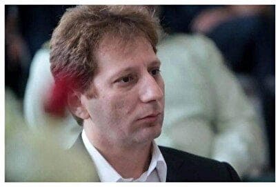 اظهارات جنجالی بانک زنجانی درباره پیش فروش سکه / بانک مرکزی گران فروشی می‌کند