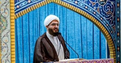 تذکر امام جمعه موقت تهران به شعاردهندگان در نماز جمعه