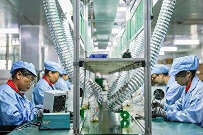 بحران اشتغال در چین/ چرا شرکت‌های چینی بازنشستگان را به‌جای جوانان استخدام می‌کنند؟