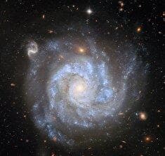 کهکشان NGC 1309؛ زیبایی مارپیچی که به رمزگشایی انبساط جهان کمک می‌کند
