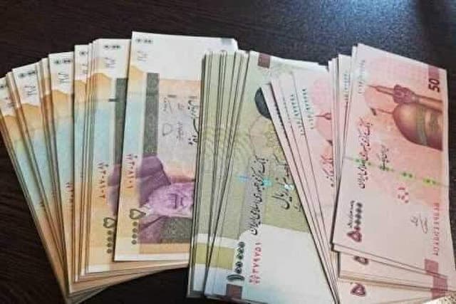یارانه نقدی یک میلیون ایرانی خارج از کشور در آستانه حذف؟ / دولت با چه شاخصی تصمیم می‌گیرد؟