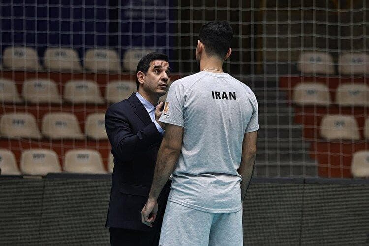 سناریوی فدراسیون والیبال با فیلم دامادی تقوی و انتقاد شریفی/ بازی‌خوانی وزیر با کمک داورزنی و تصمیم بچه‌گانه!