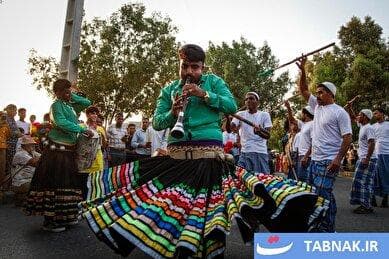 جشنواره شکرگزاری «انبه و یاسمین‌گُل»