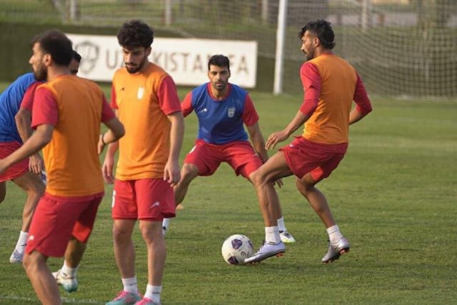 نگاهی متفاوت به تساوی نوبرانه تیم قلعه‌نویی مقابل تاجیکستان؛ هم‌زبان بودیم، هم‌تراز نه!