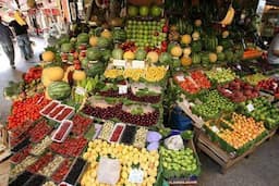 میوه ارزان می شود