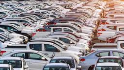 شورای رقابت فرمان تعیین قیمت را به خودروساز داد