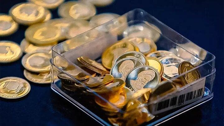 سکه امامی ۸۵ میلیون تومان؛ فاصله قیمت دولتی با بازار آزاد افزایش یافت