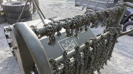 Kiev to replace soldiers with robots – top general