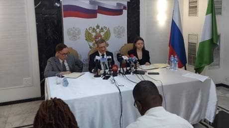 Russian diplomat briefs African journalists on Ukraine conflict