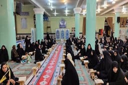 محفل انس با قرآن در تکاب برگزار شد
