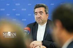 رئیس سازمان ثبت اسناد: مشکلات ۱۰۵ شرکت طی ۳ ماهه ابتدای سال در ستاد حمایت از تولید رفع شد/ برگزاری ۷ میز خدمت ثبتی