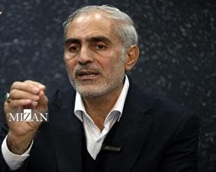 عضو کمیسیون اجتماعی مجلس: سرعت عمل در بازگشت زندانیان زندان اوین به اقامتگاه‌های جدید نشان‌دهنده احساس مسئولیت و اقتدار دستگاه قضاست