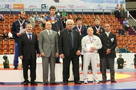 رئیس فدراسیون کشتی روسیه: یزدانی در هر وزنی قهرمان بزرگی است/ دیکتاتوری سیاسی در المپیک غیرقابل قبول است