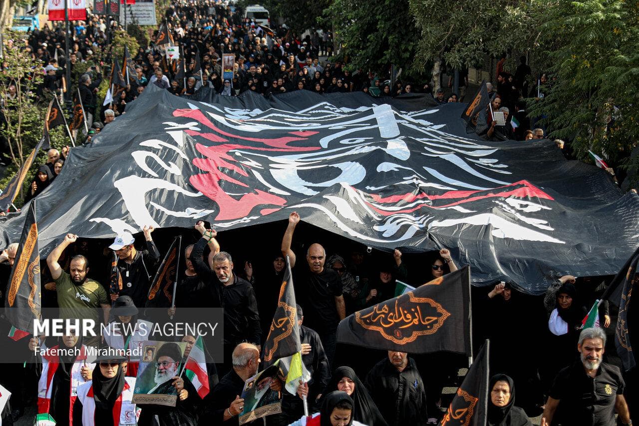 مراسم آیینی جاماندگان اربعین حسینی در تهران