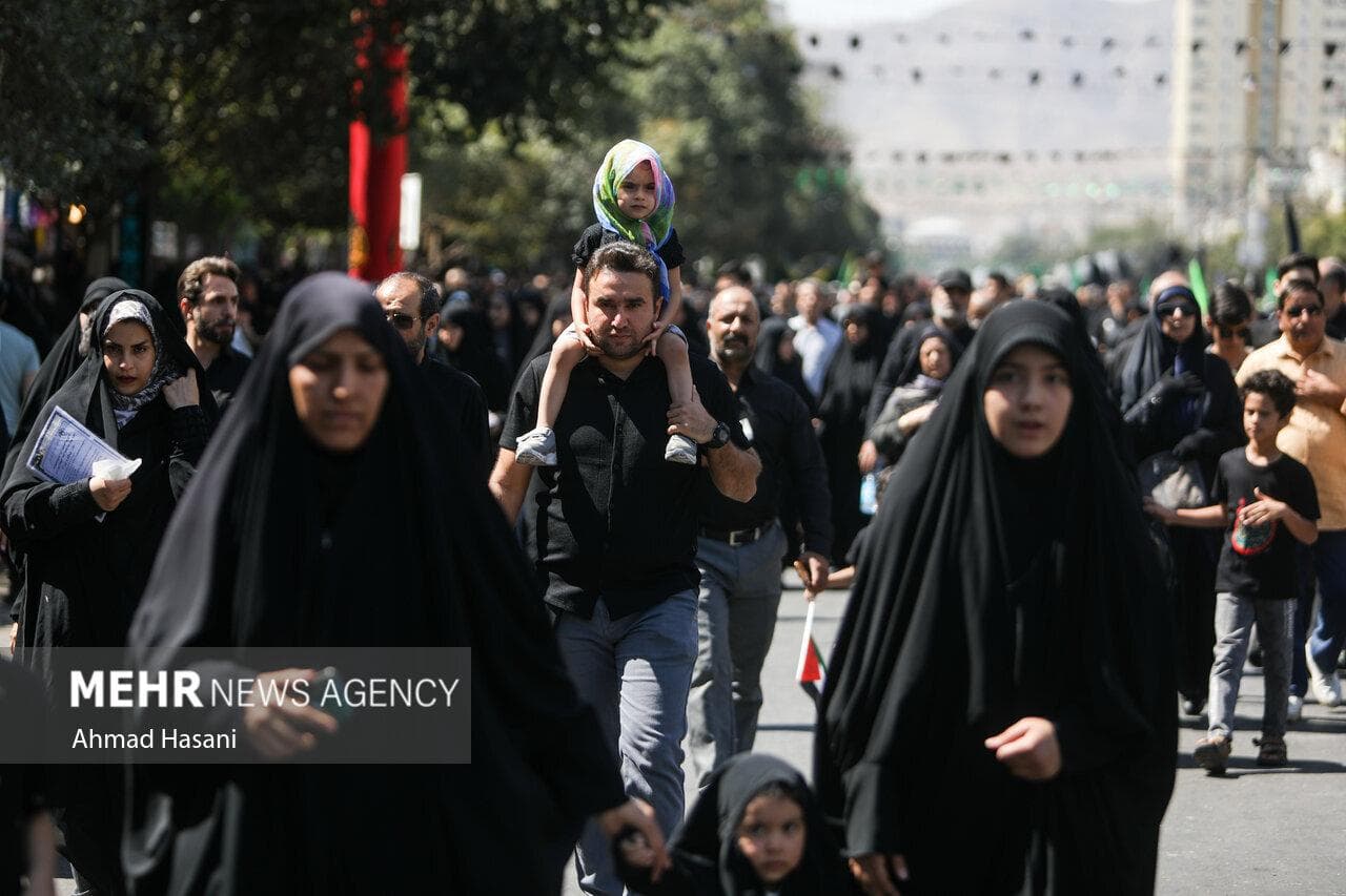 مشهد میعادگاه دل‌سوختگان در اربعین حسینی