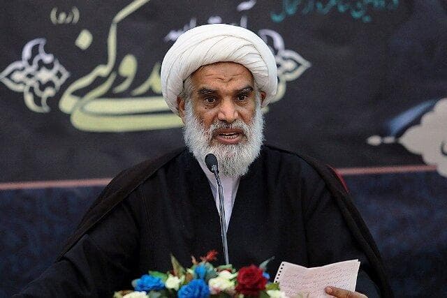 اربعین حسینی نماد تمدن‌سازی اسلامی و وحدت امت در برابر استکبار است