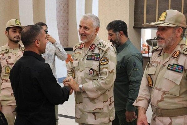 دیدار فرمانده مرزبانی ایران و فرمانده حشدالشعبی عراق برای تأمین امنیت